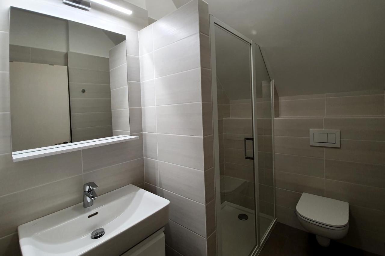 Hotel Selsky Dvur 1 Police nad Metují Zewnętrze zdjęcie